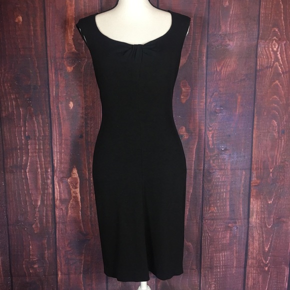 Elie Tahari Dresses & Skirts - Elie Tahari Twist Front Little Black Dress